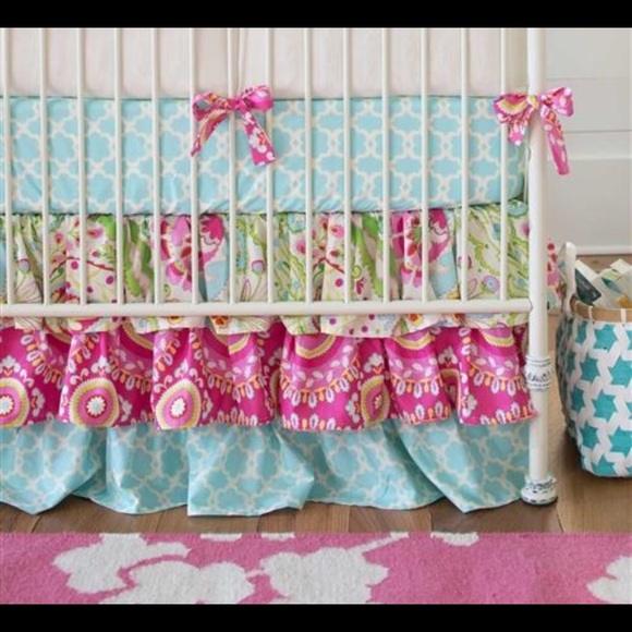 Crib set - Picture 1 of 7